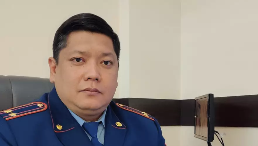 СМИ: Экс-замначальника департамента полиции Алматы не стали заключать под стражу на время следствия