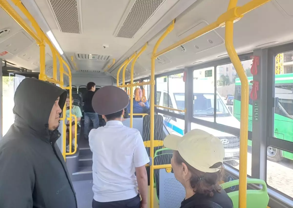 Нарушения правил перевозок пассажиров в автобусах выявлены в Мангистау