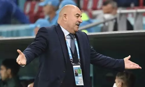Нового главного тренера сборной Казахстана поставили выше Магомеда Адиева