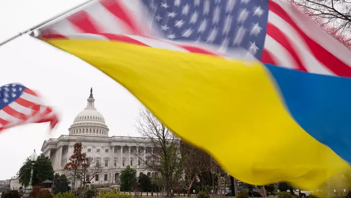 FT: США готовы дать Украине кредит на 50 млрд долларов за счет активов РФ