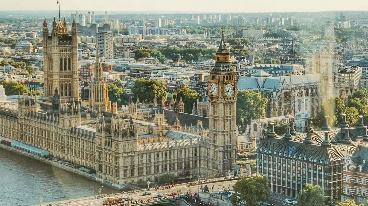 Лондон разрешил Киеву использовать британское оружие против России