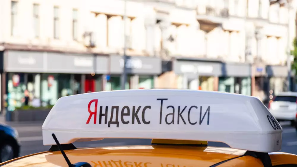 Водителей "Яндекс" и InDrive будут отстранять от заказов за частые нарушения