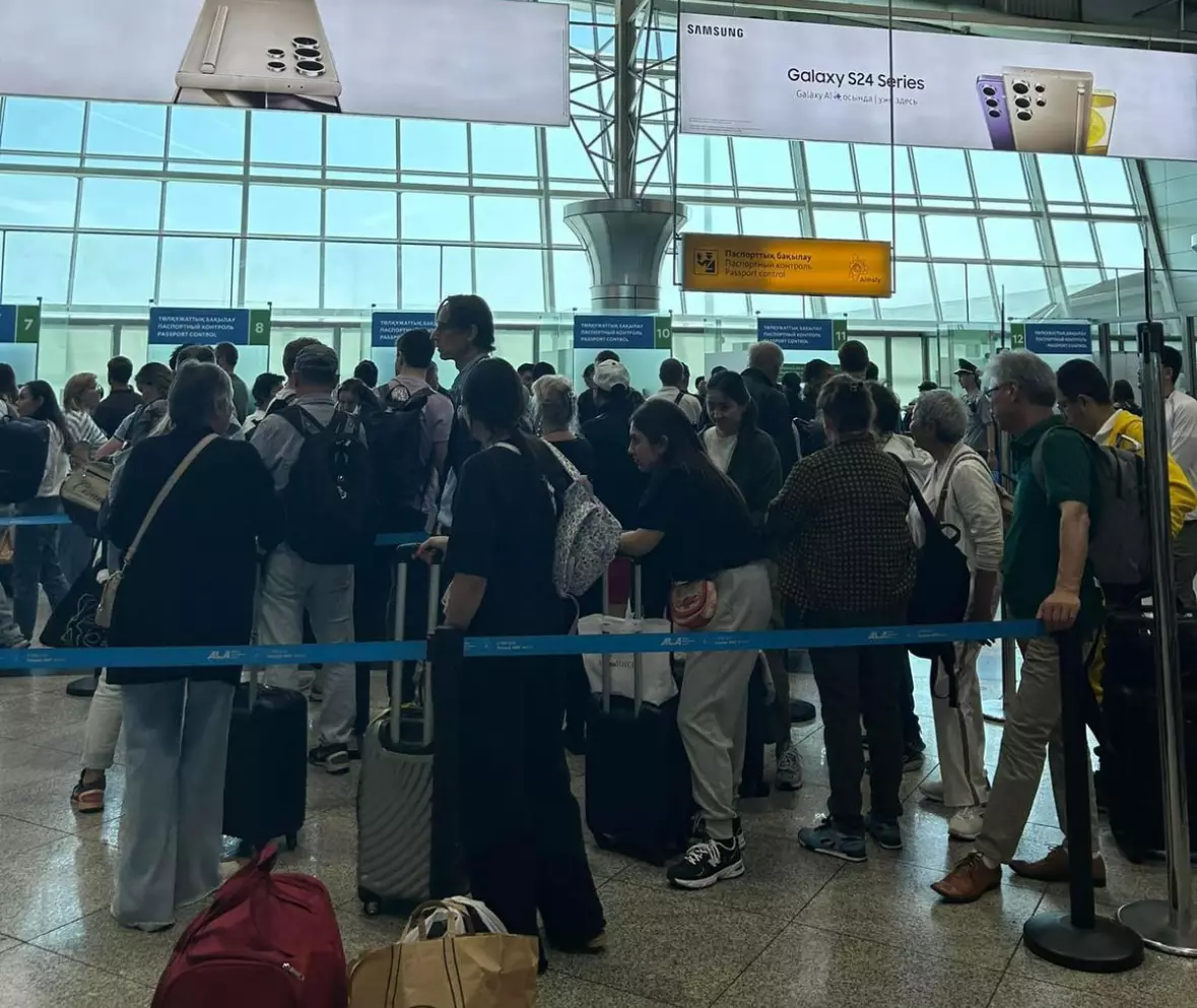 Открытый с пафосом новый терминал аэропорта Алматы еще не заработал – очевидец