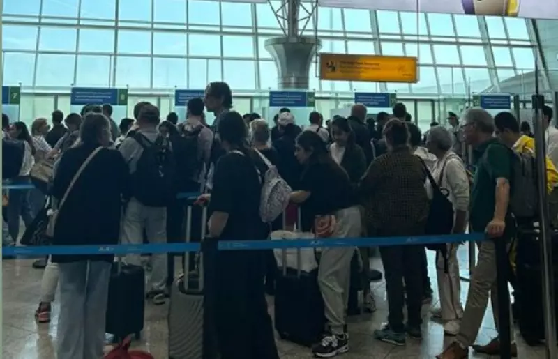 На неработающий новый терминал аэропорта пожаловались в Алматы: что известно