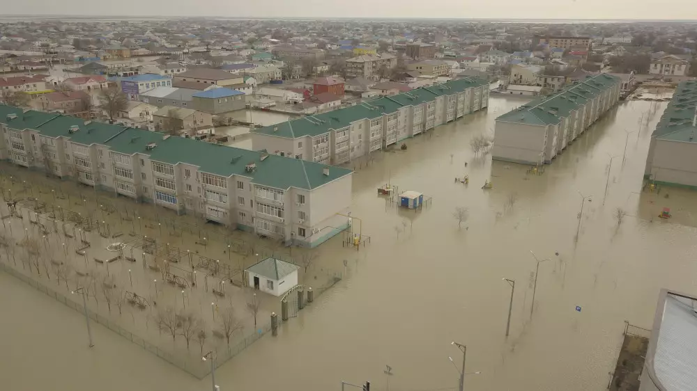30 миллиардов зачислены Фондом "Халык" и Halyk Bank пострадавшим от наводнения в Кульсары