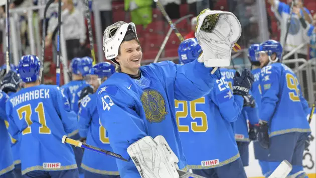 Лучший вратарь Казахстана уехал в Европу: бросил "Барыс" ради машины и НХЛ?