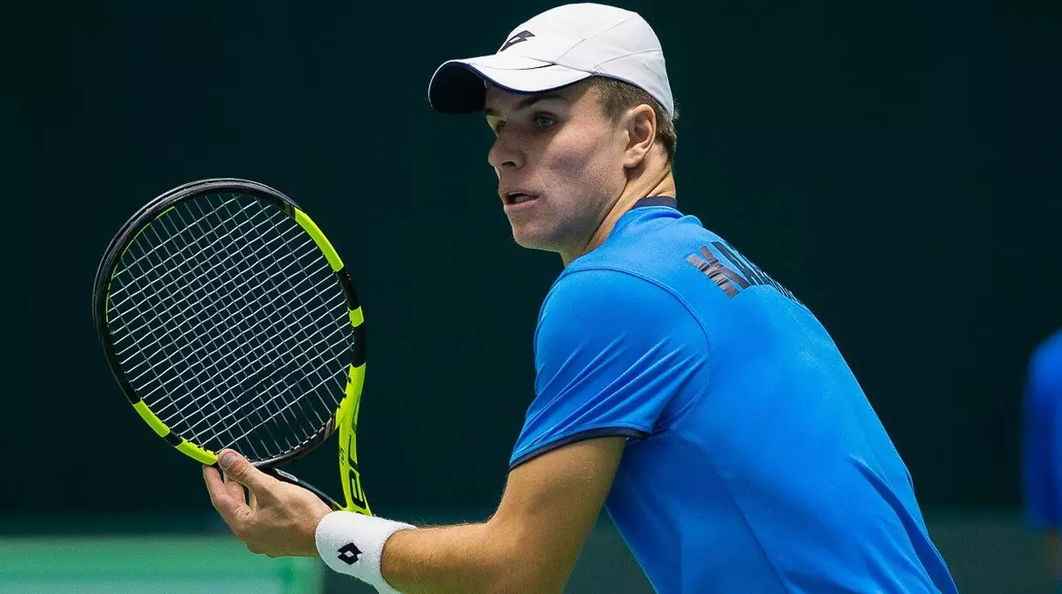 Казахстанский теннисист преподал урок мастерства хорватскому фавориту на его же корте