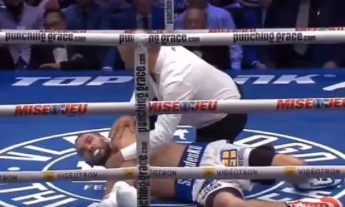 Российский боксер быстро улетел в страшный нокаут в бою за титул чемпиона мира. Видео