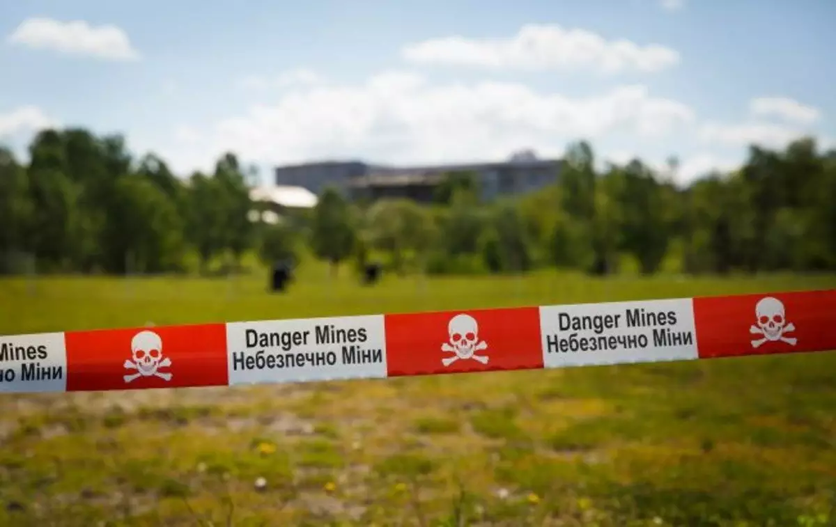«В зоне риска»: как украинских детей обучают минной безопасности?