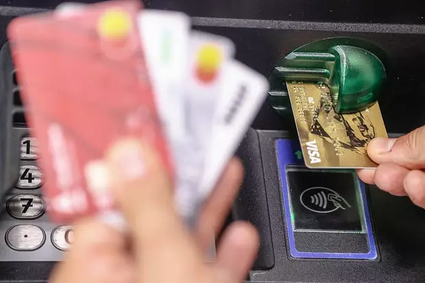 В России раскрыли дальнейшую судьбу карт Visa и Mastercard