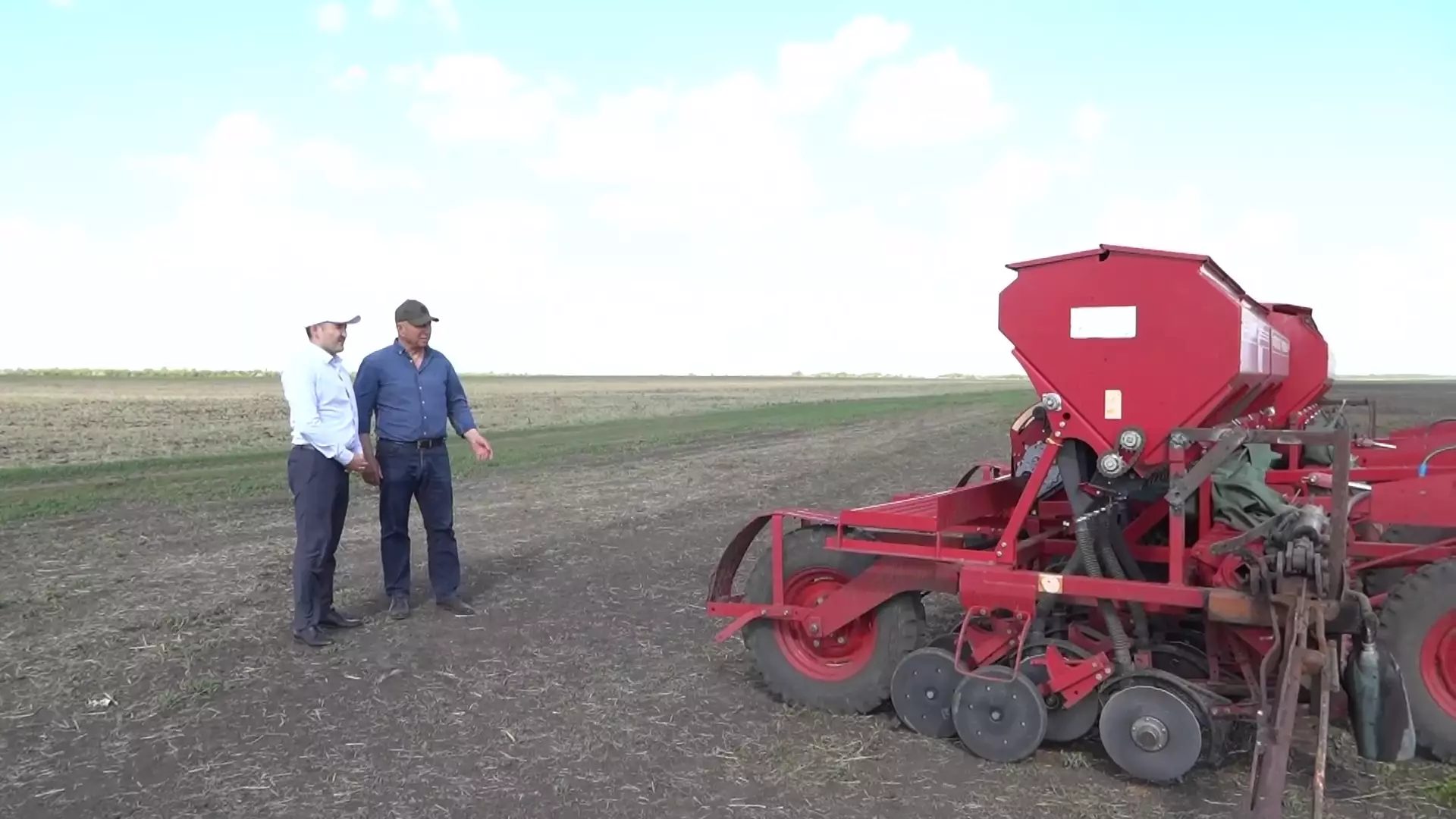 Казахстанским фермерам выделено дополнительно 300 млрд тенге на посевную кампанию