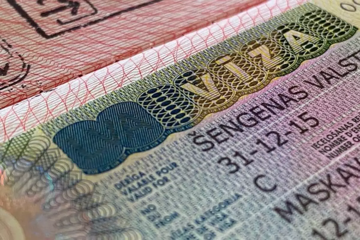Шенгенская виза станет дороже для казахстанцев