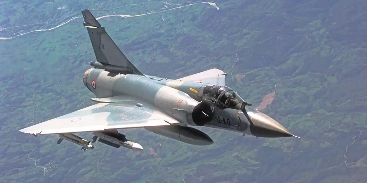 Макрон пообещал поставить Киеву истребители Mirage 2000. Что это за самолет