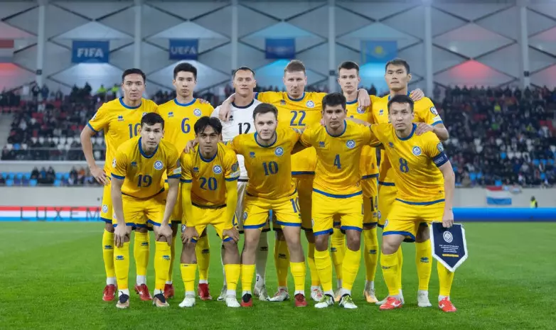Сборная Казахстана по футболу потерпела третье поражение подряд