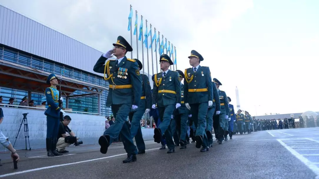 Торжественный выпуск офицеров состоялся в Национальном университете обороны РК