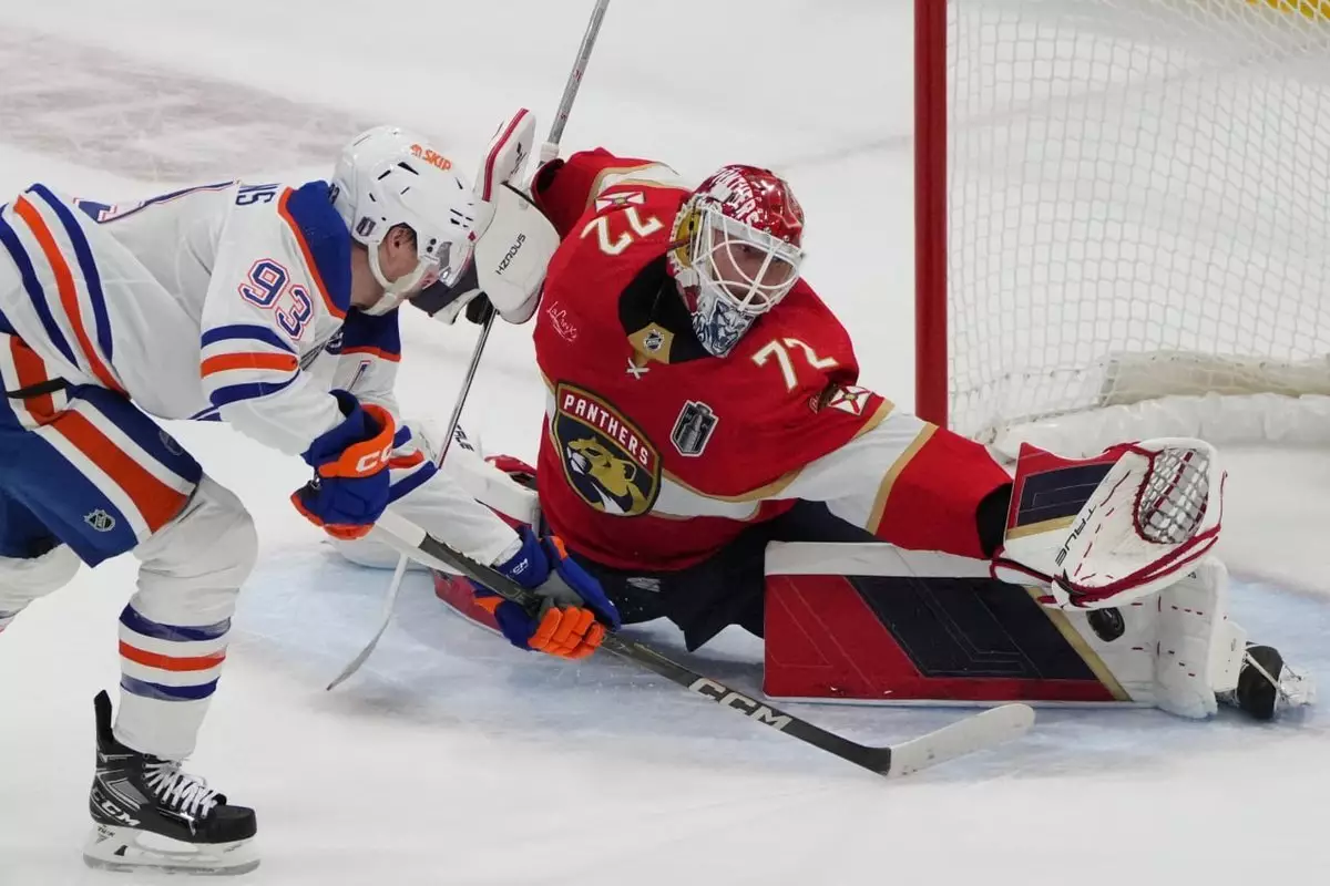 Бобровский стал первым вратарем «Флориды» с двумя сухими матчами в одном плей-офф НХЛ