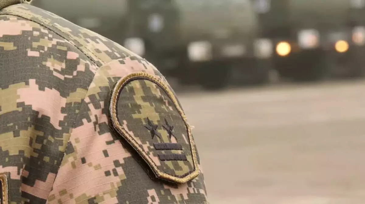 Военный случайно застрелил сослуживца в Казахстане