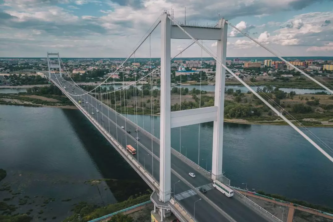 Подвесной мост через Иртыш в Семее будут ремонтировать по ночам