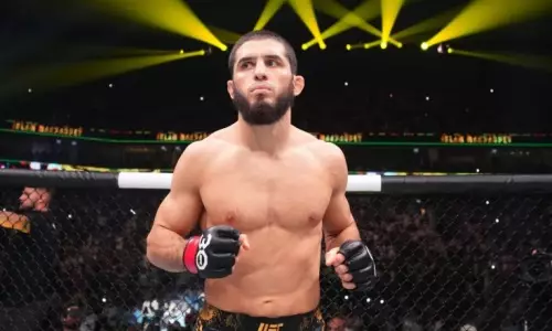 Исламу Махачеву «одобрили» бой за титул чемпиона UFC в весе Шавката Рахмонова
