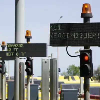 Десять способов оплаты проезда по платным дорогам Казахстана