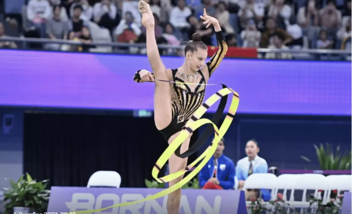 Казахстанская гимнастка отметилась тремя медалями на турнире в России