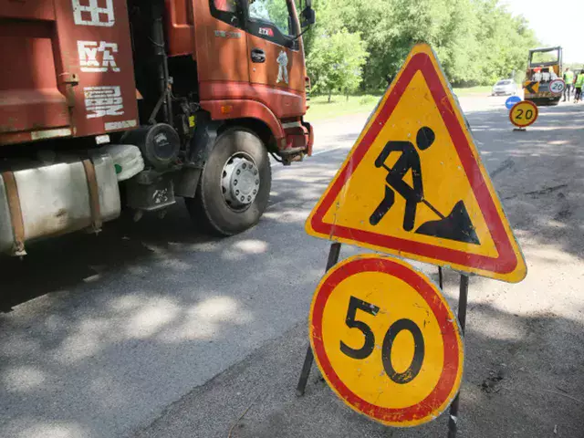 Завысили сметы и не доложили асфальт: в Алматы выявили нарушения при ремонте дорог 