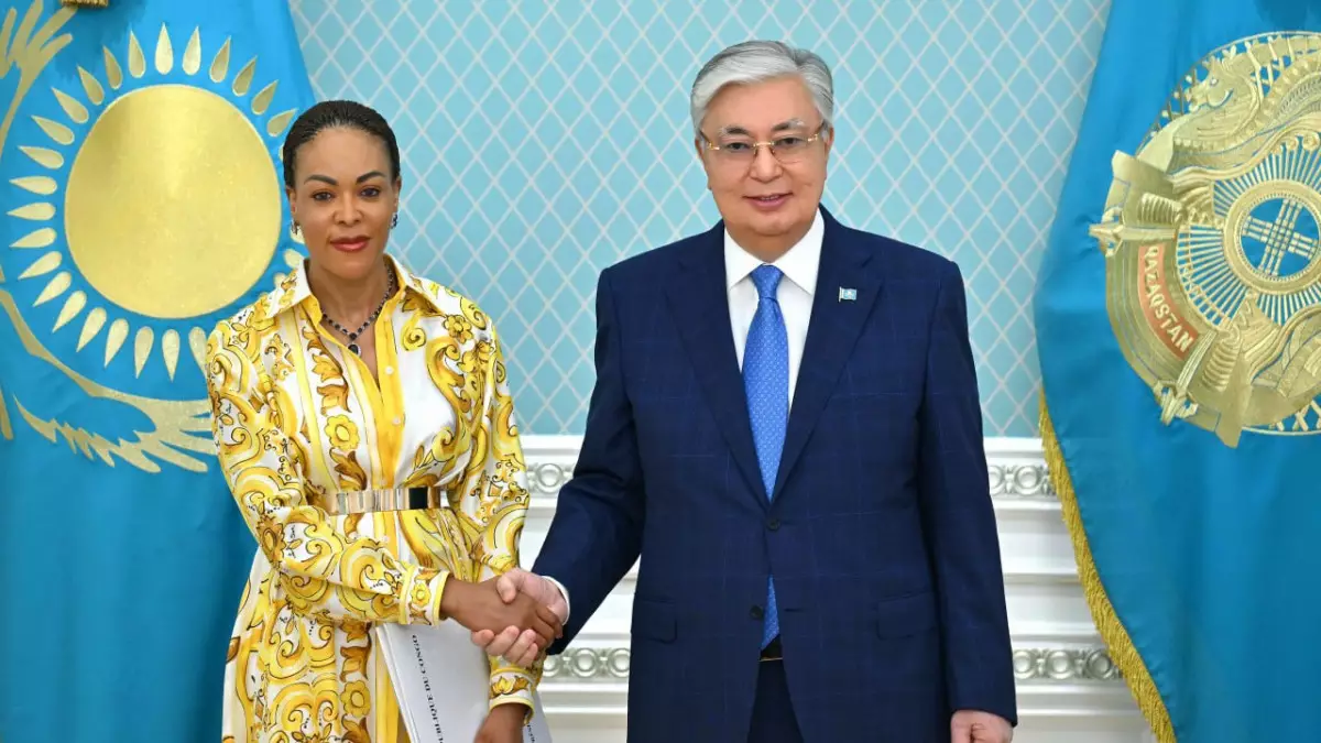Глава государства встретился с личным представителем Президента Республики Конго