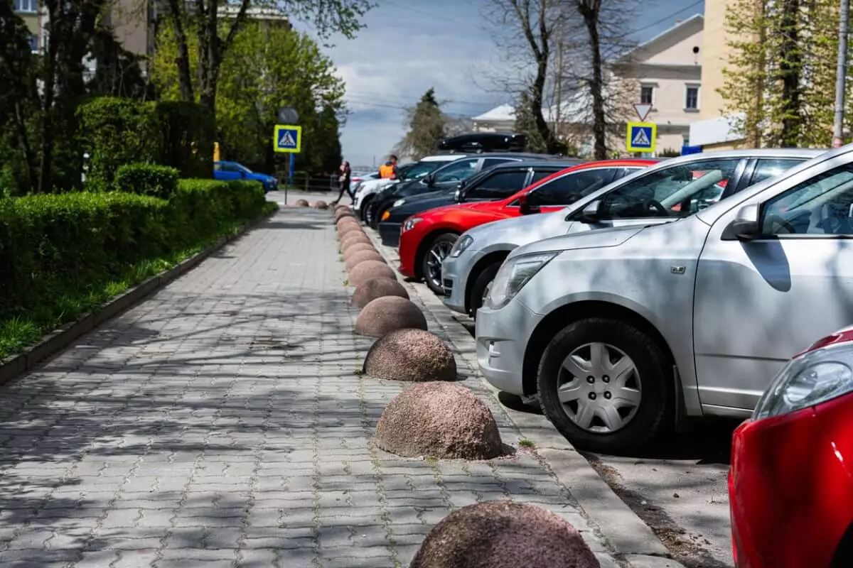 Новые правила парковки вводят в Алматы