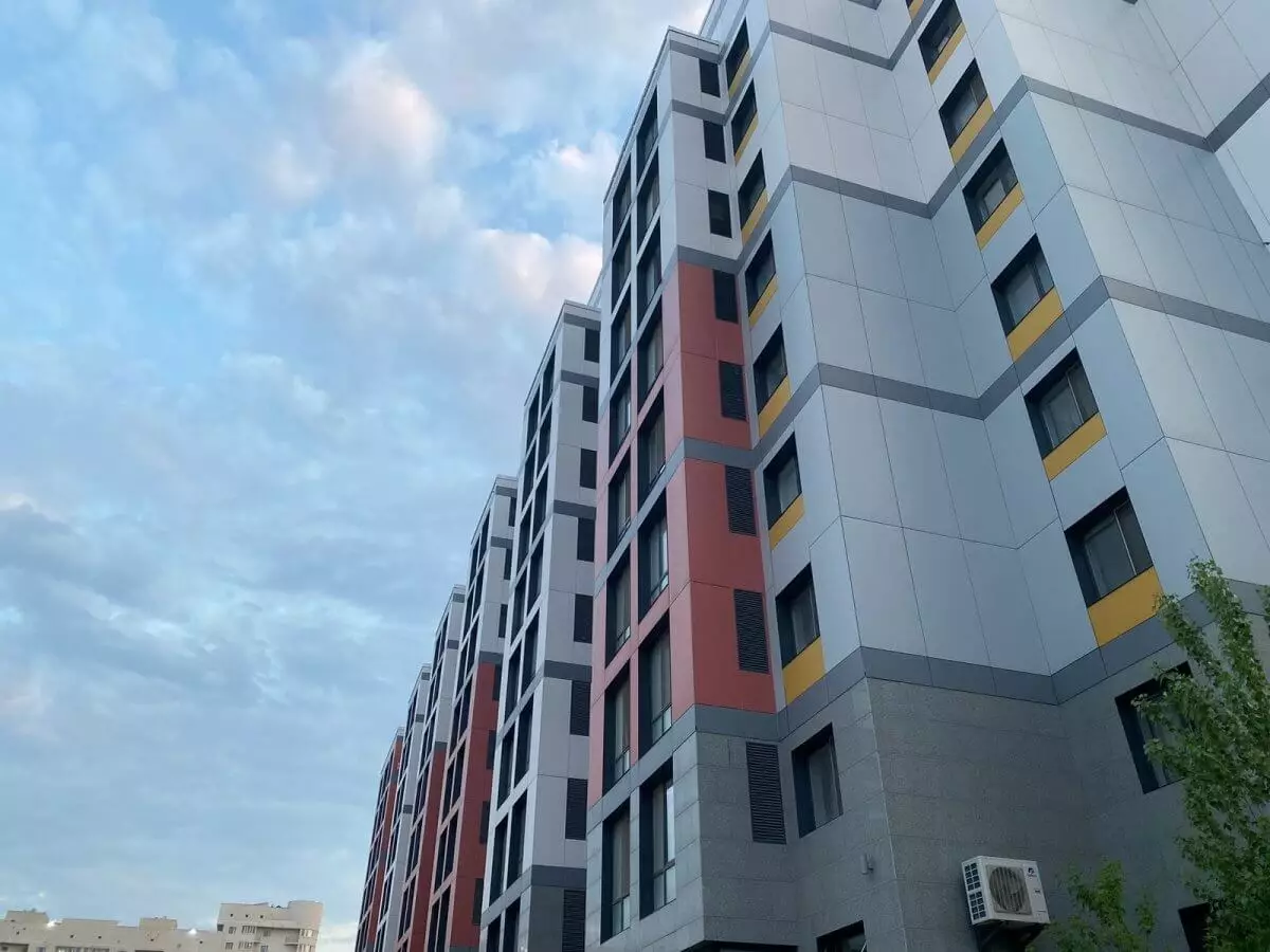 Изменились цены на вторичное жилье в Алматы и аренду в Астане