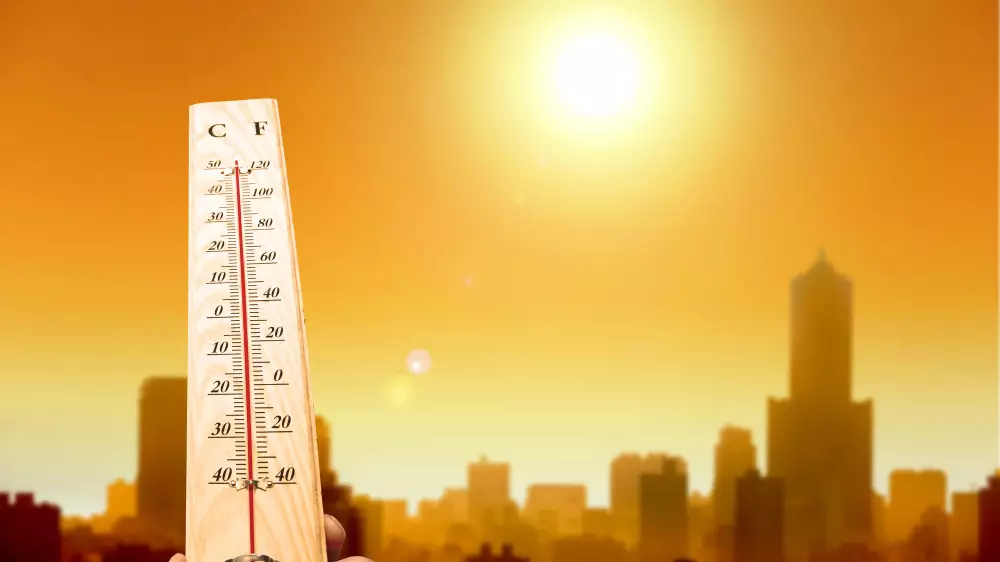 Жителей 6 регионов Казахстана предупредили о сильной жаре