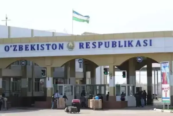 КНБ Казахстана сообщает о заторах на отдельных пунктах пропуска на границе с Узбекистаном