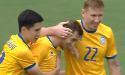 Казахстан открыл счет на второй минуте матча с Азербайджаном. Видео