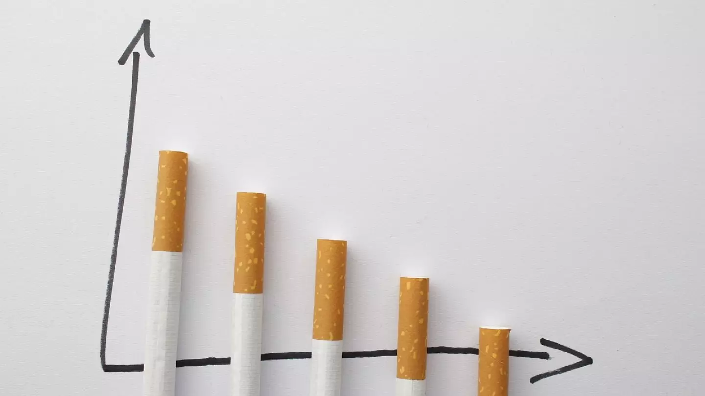 Число курильщиков в Казахстане растет несмотря на рост цен на сигареты