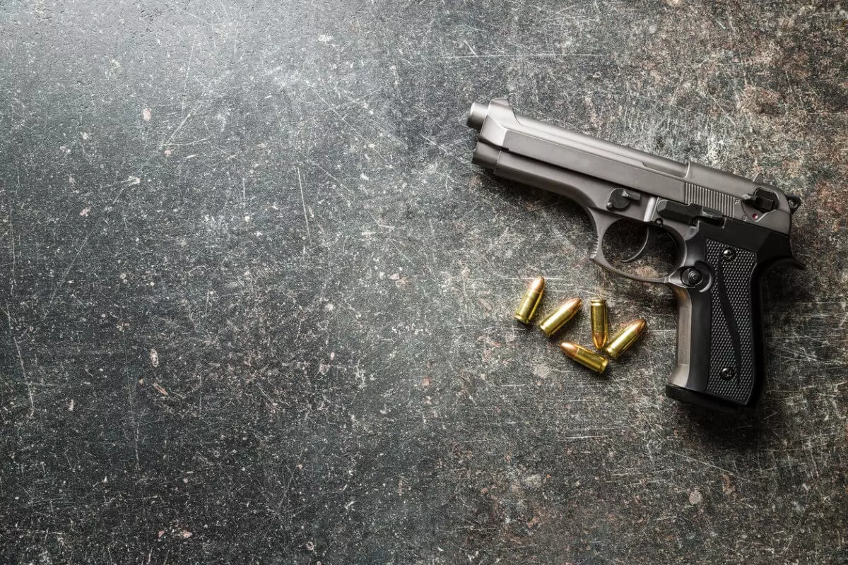 Многодетный экс-полицейский застрелился в Караганде