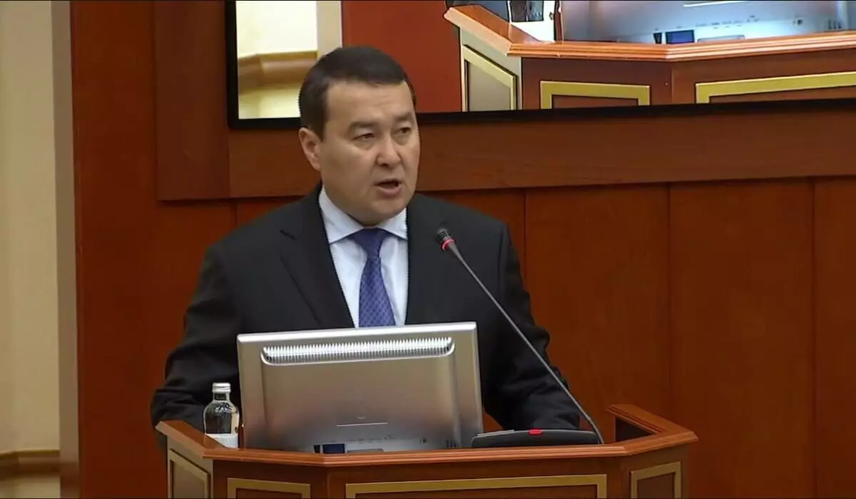 Почему Смаилов не реанимировал КТЖ будучи премьером, спросил депутат