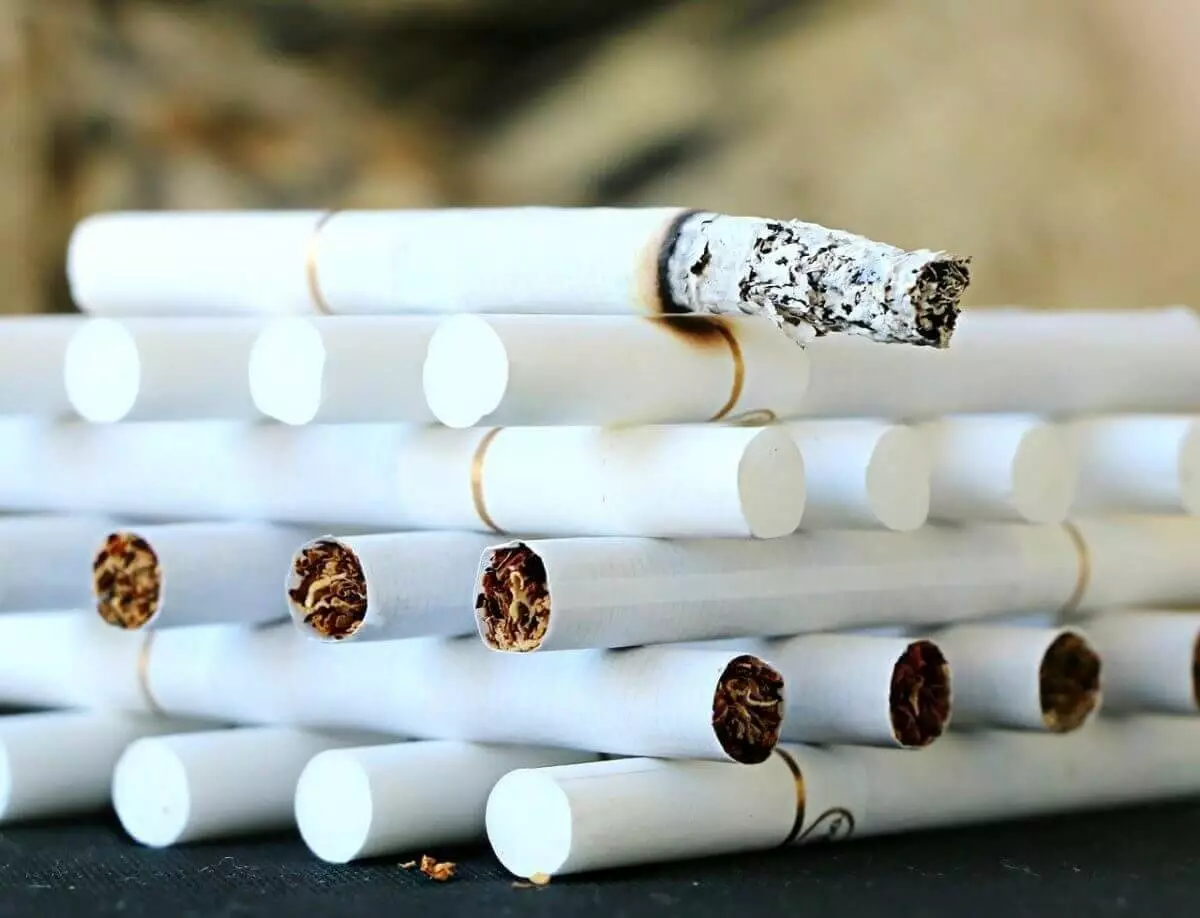 Табачные изделия снова дорожают в Казахстане