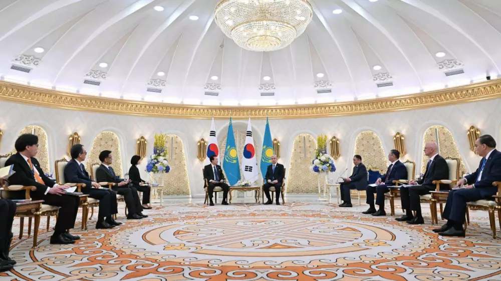 Токаев рассказал о "мосте дружбы" Казахстана и Южной Кореи