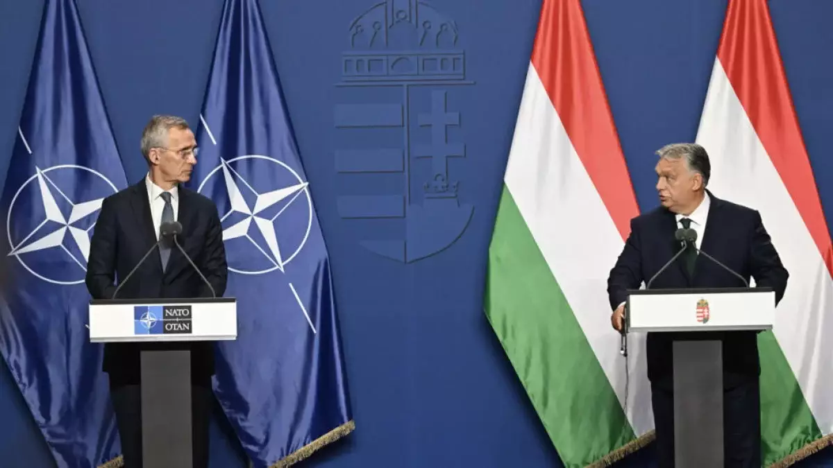 Венгрия согласилась не блокировать помощь НАТО Украине, но сама в ней участвовать не будет