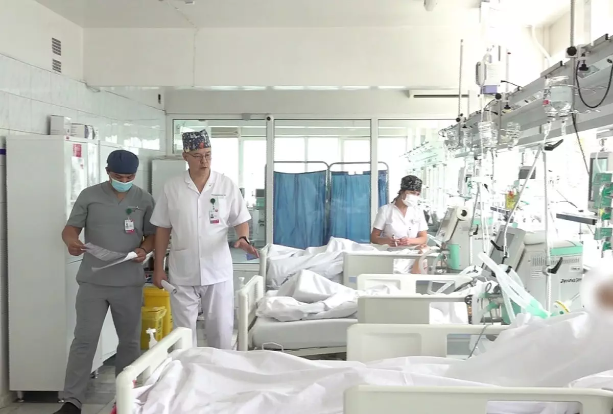 Тысячи спасенных жизней: анестезиолог-реаниматолог рассказал о нелегком труде врача