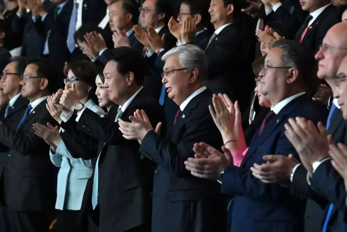Президенты Казахстана и Южной Кореи посетили гала-концерт