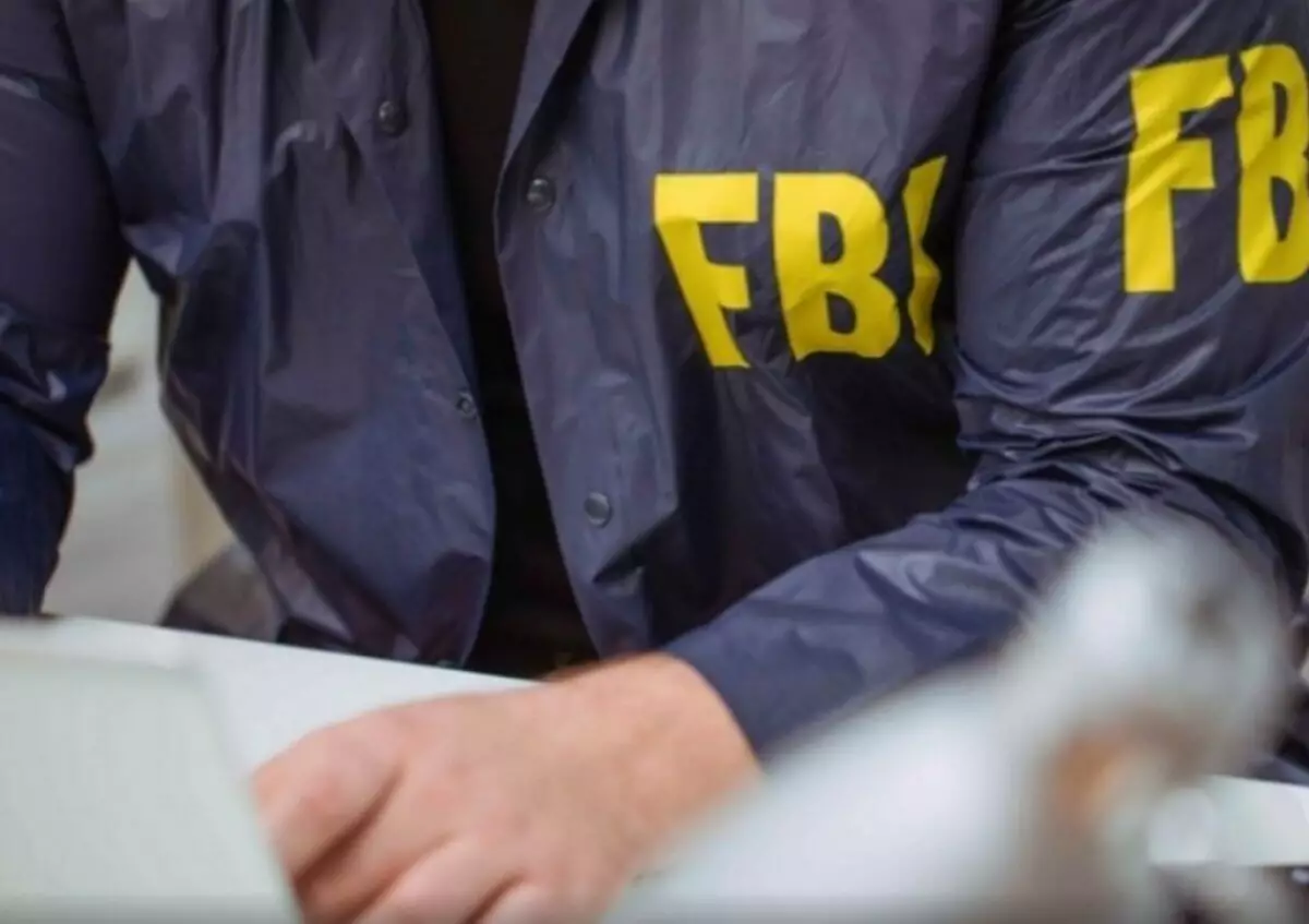 Женщина в одиночку захватила здание ФБР в США