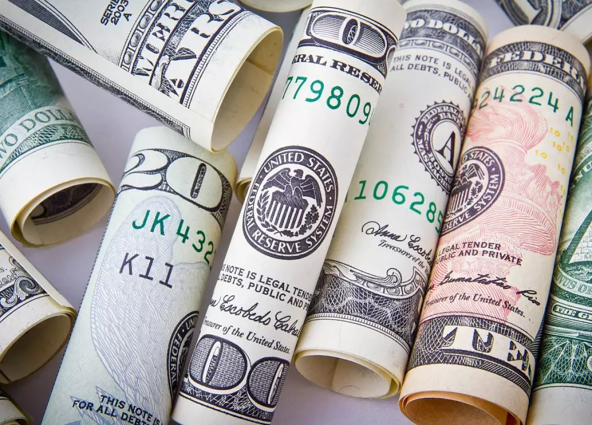 Сколько стоит доллар в обменниках РК