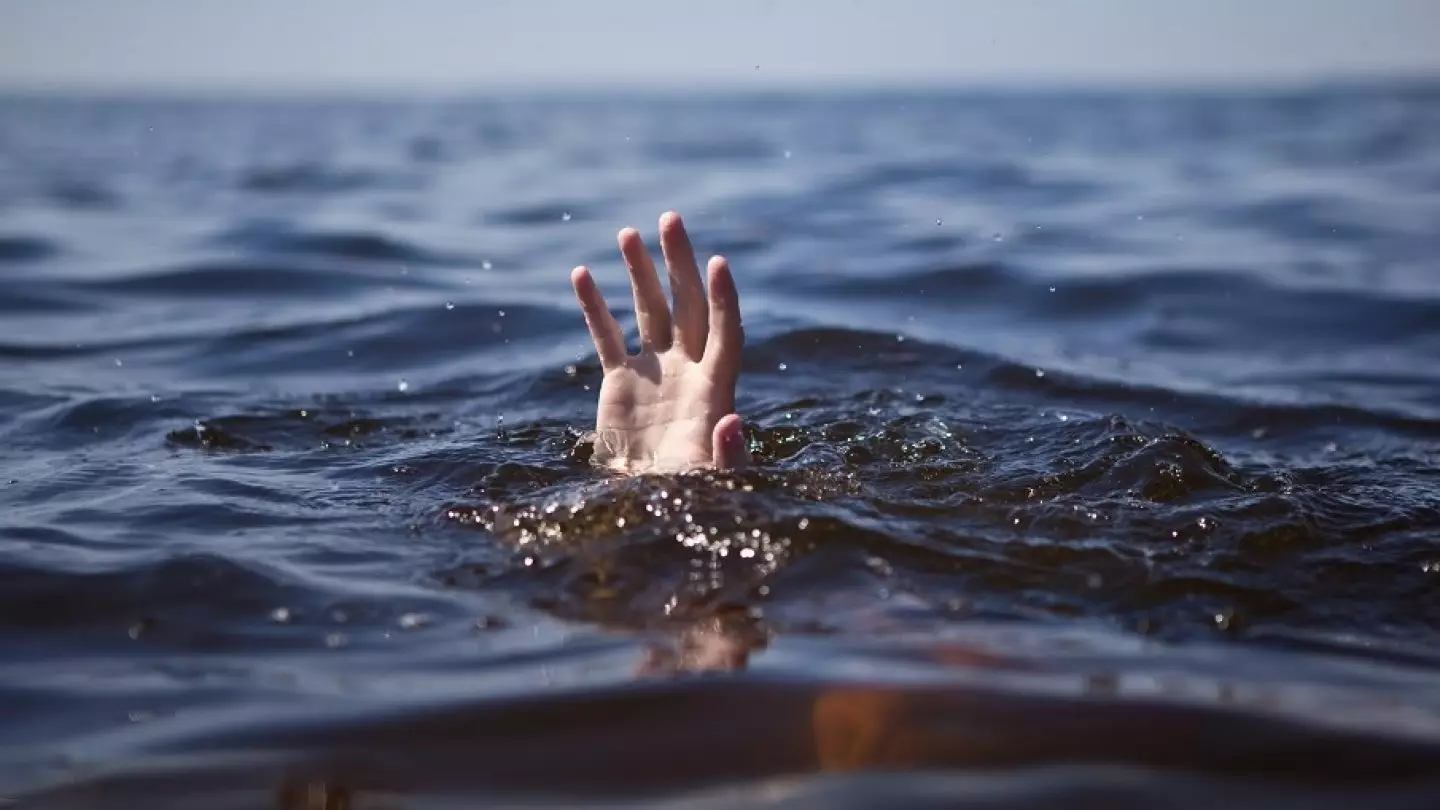 Поспорил с другом: 17-летний парень утонул в реке Ишим