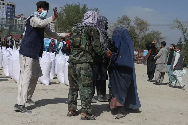 Россиянин побывал в Афганистане и рассказал о жизни женщин при талибах