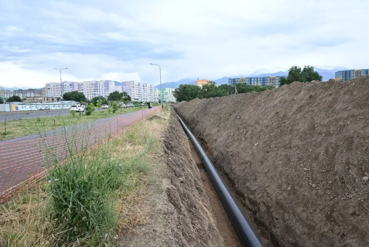В Алматы строительство нового газопровода завершат осенью