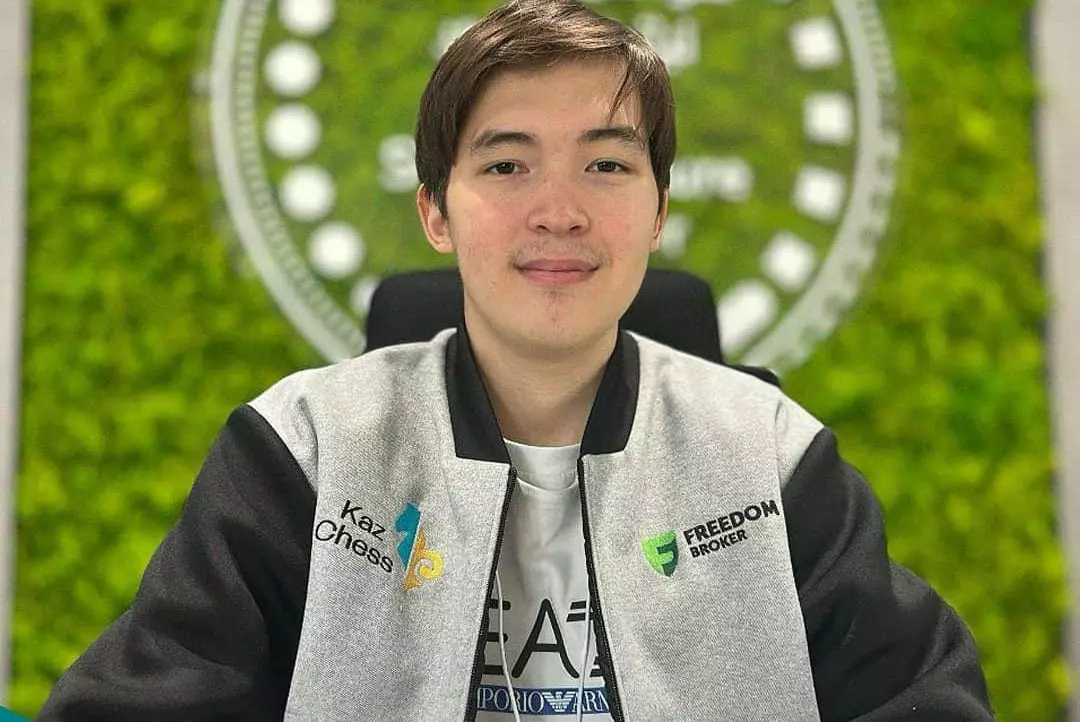 20-летний казахстанец стал чемпионом мира по шахматам