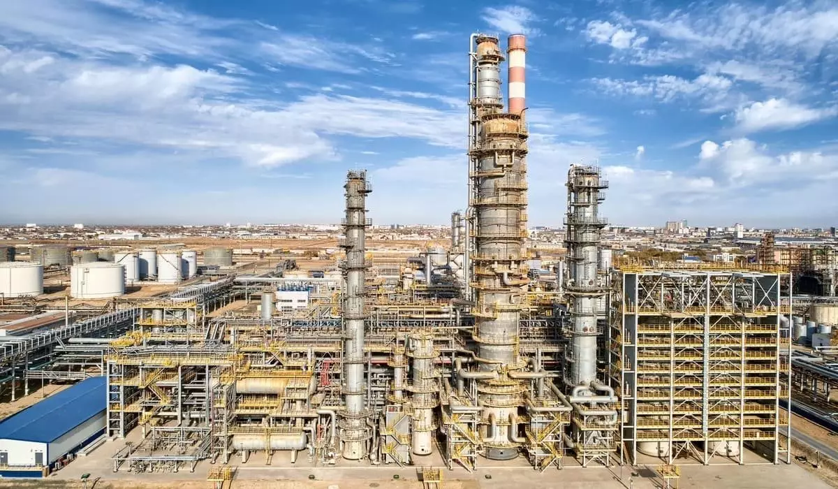 Атырауский нефтеперерабатывающий завод оштрафовали на миллионы тенге