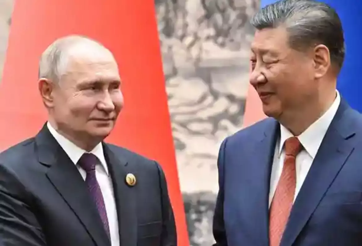 Зеленский: Си Цзиньпин обещал не поставлять России оружие