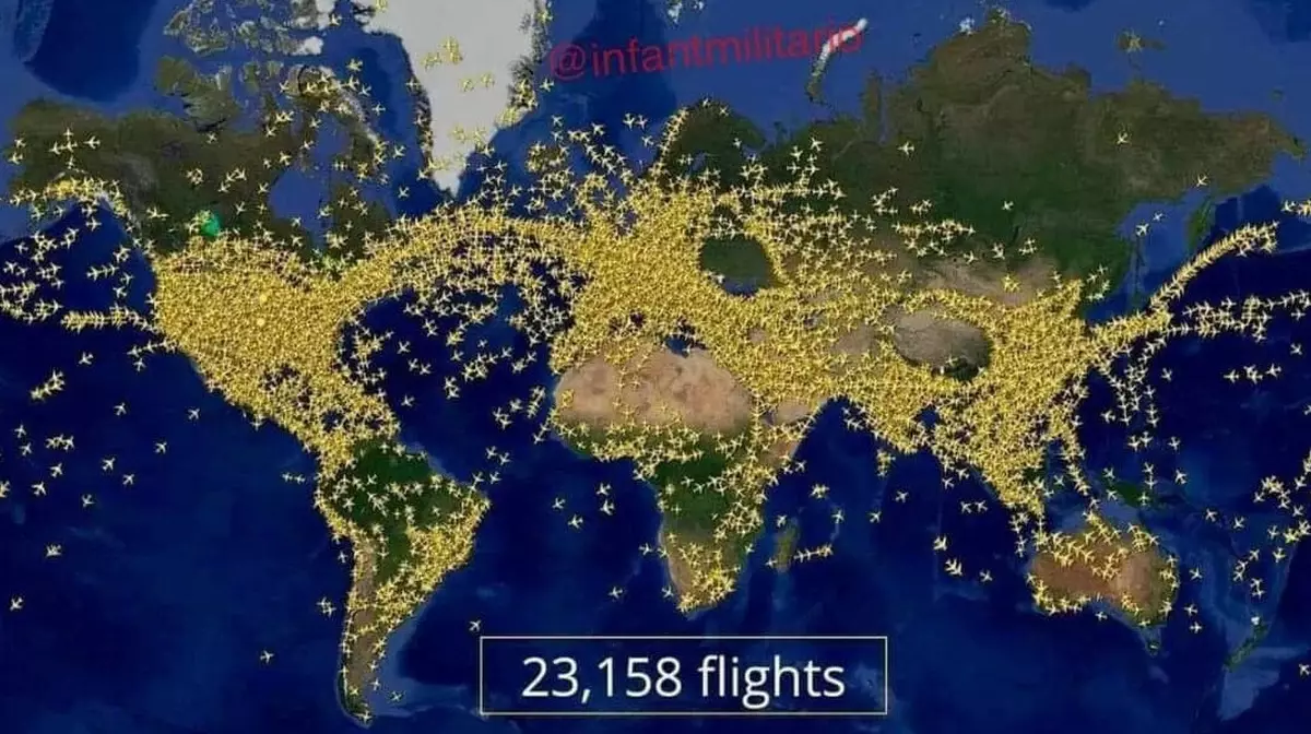 Установлен мировой рекорд по количеству самолетов в воздухе