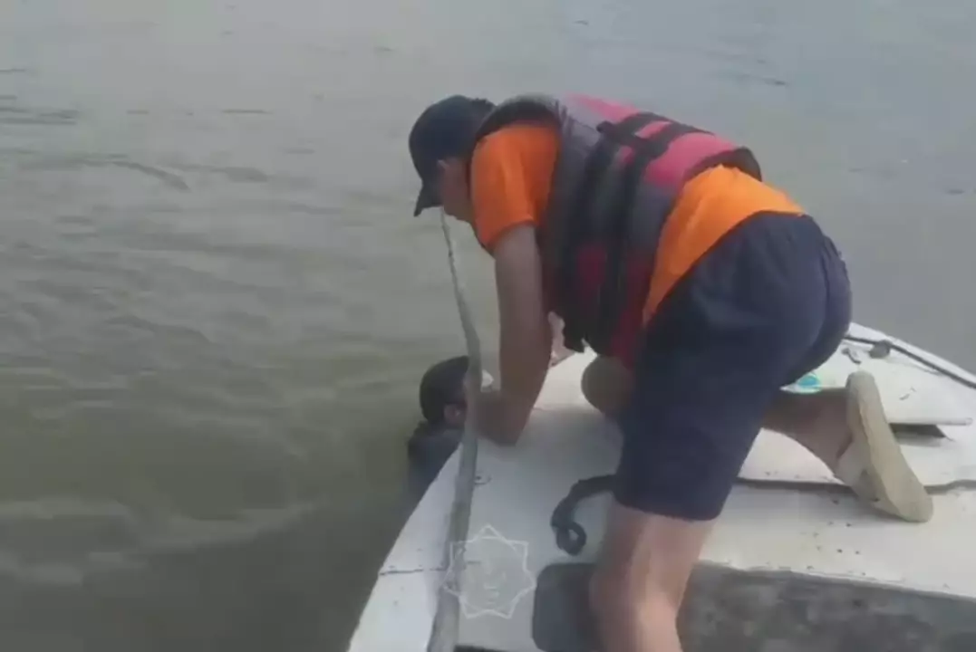 Мужчина едва не утонул в реке Иртыш